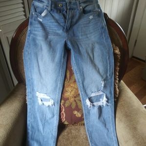 American Eagle Outfitters Mom Jean Size 0